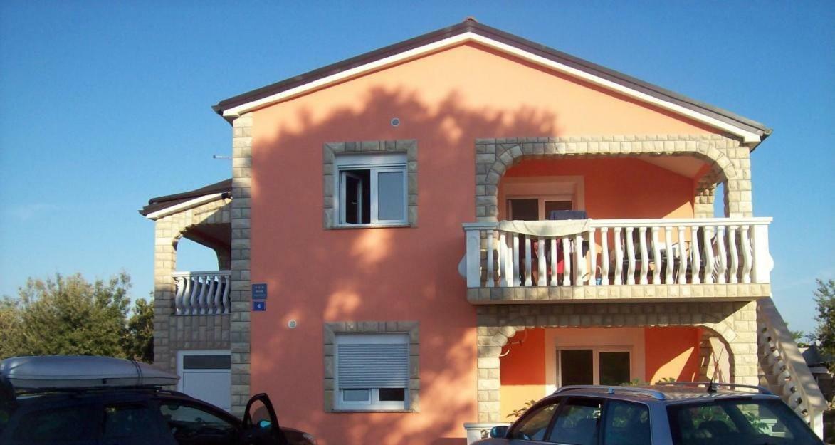 Apartments With A Parking Space Vir - 17422 Zewnętrze zdjęcie